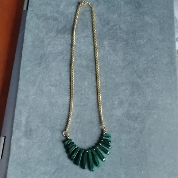 Hand Crafted Genuine A Grade Graduated Malachite Focal With 18kt Gold - Picture 7 of 9